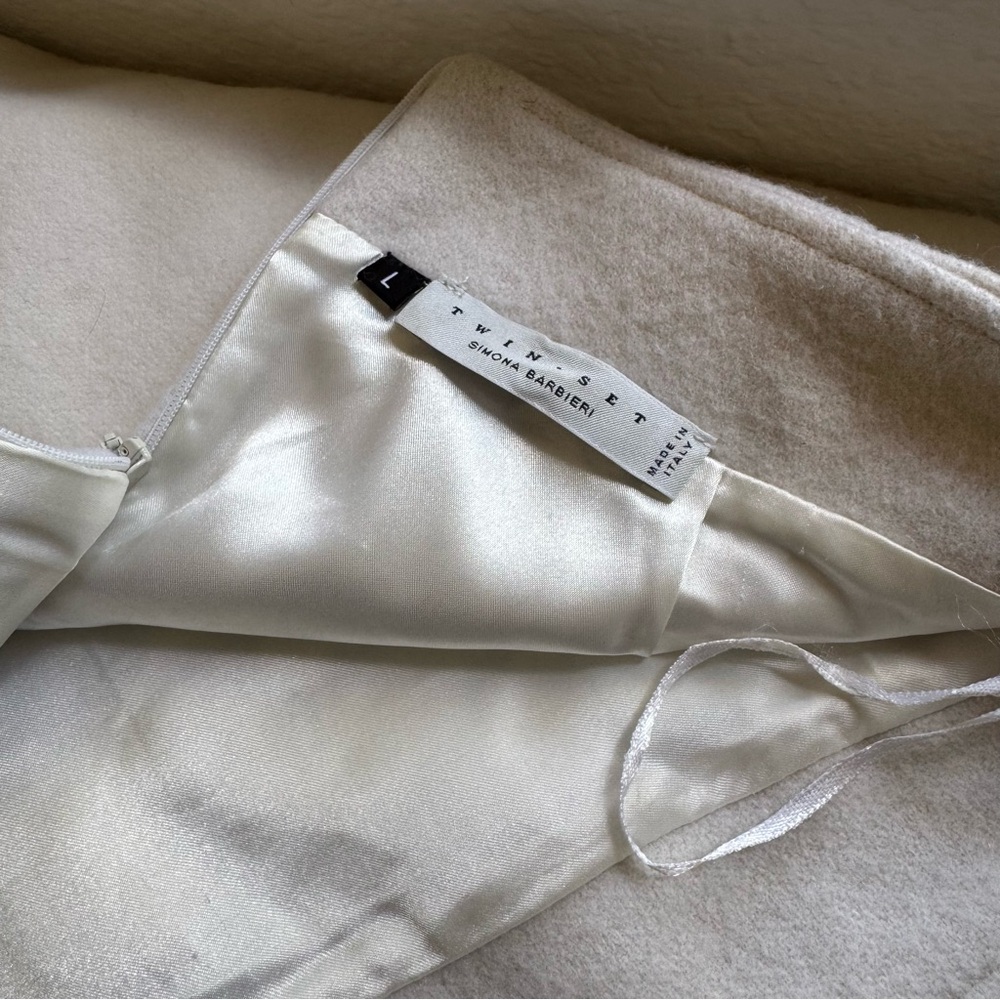 Twinset Milano Embroidered Size Large Cream Floral Skirt 100% Wool - Picture 2 of 16